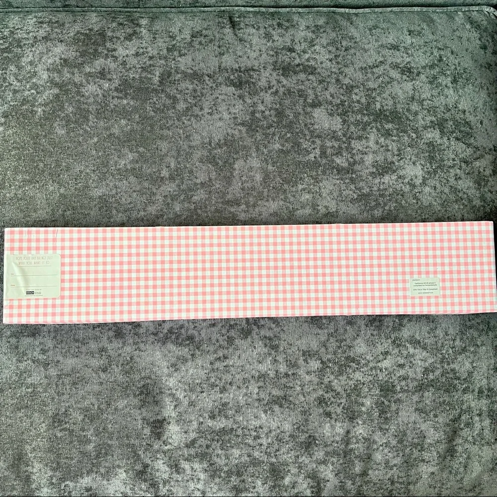 NIB Rae Dunn Conversation Hearts Garland